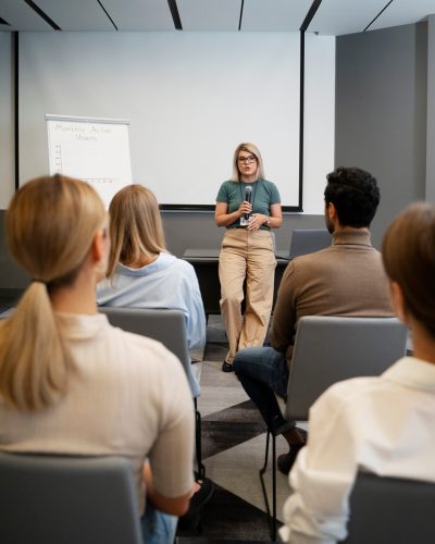 empowered-business-woman-working-city_23-2149589065